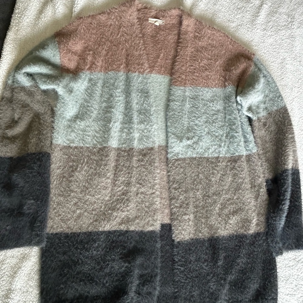 Gray and Cream Cable-Knit Cardigan Sweater